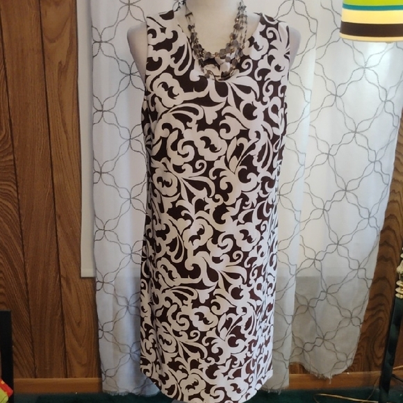 AGB Brown and White Patterned Midi Dress - Picture 1 of 6